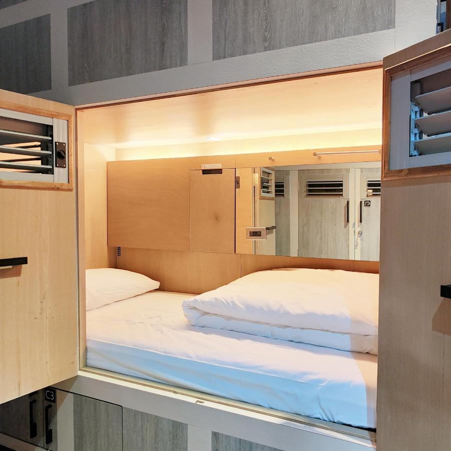 Jerry'S Mazehut Hostel Tainan Zewnętrze zdjęcie