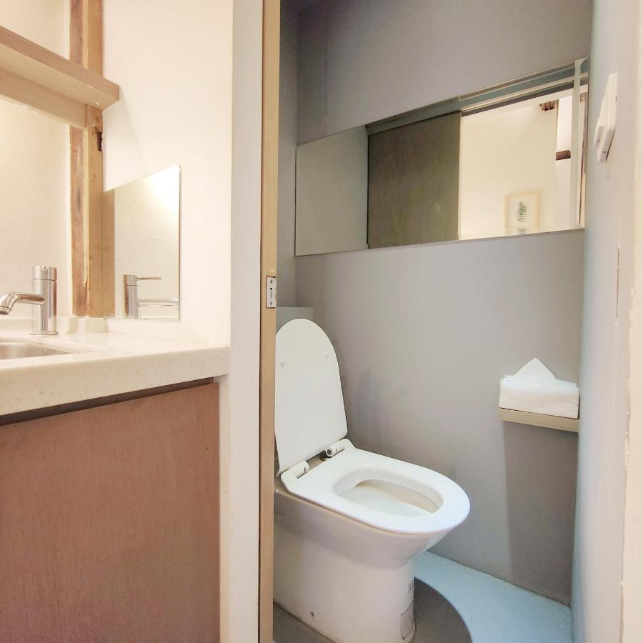 Jerry'S Mazehut Hostel Tainan Zewnętrze zdjęcie